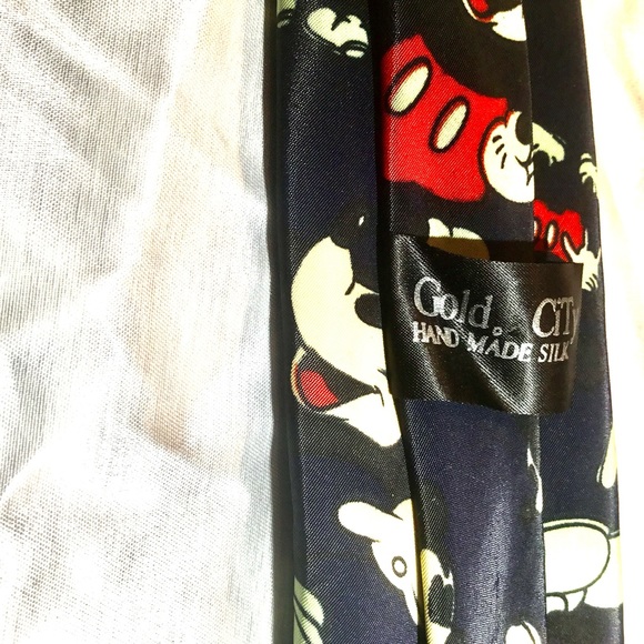 Disney’s Favourite Mickey Mouse Gold City Hand made Silk classic Party NeckTie - Picture 3 of 3